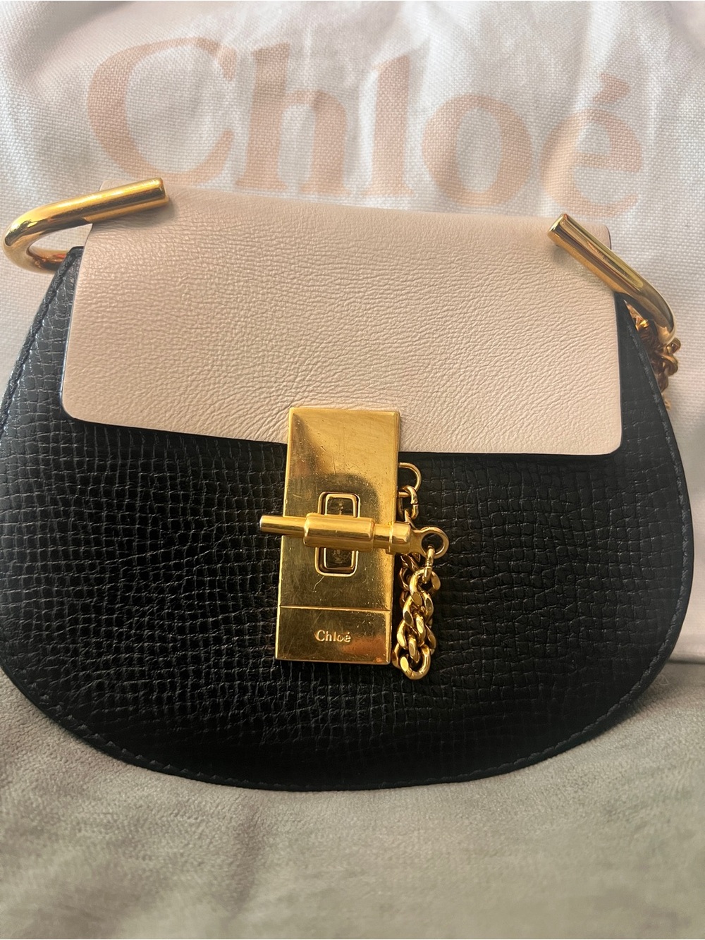 Chloé Two-Tone Saddle Crossbody in Black & Cream amazing condition clean inside